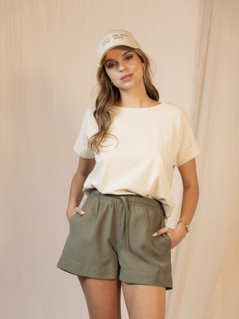 Short Cristina